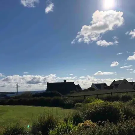 Сasa de vacaciones Seaside Chic! Modern Cosy Lahinch